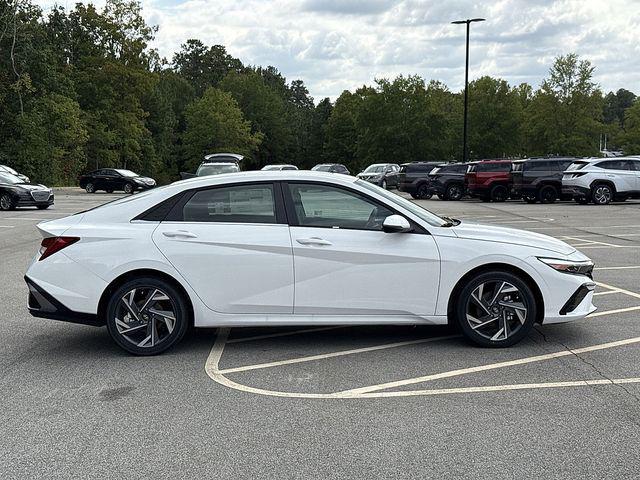 2025 Hyundai Elantra Hybrid Limited