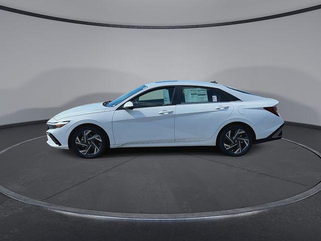 2025 Hyundai Elantra Hybrid Limited