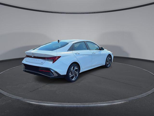 2025 Hyundai Elantra Hybrid Limited