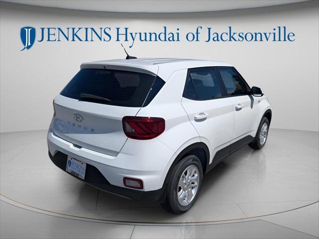 2025 Hyundai Venue SE
