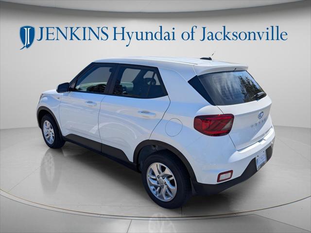 2025 Hyundai Venue SE