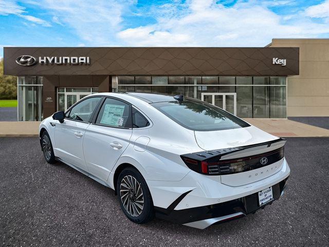 2025 Hyundai Sonata Hybrid Limited