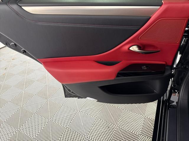2024 Lexus ES 350 F SPORT Handling