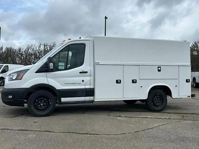 2024 Ford Transit Cutaway T-350