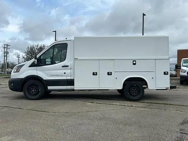 2024 Ford Transit Cutaway T-350