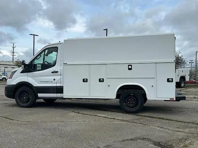 2024 Ford Transit Cutaway T-350