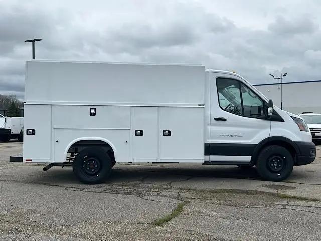 2024 Ford Transit Cutaway T-350