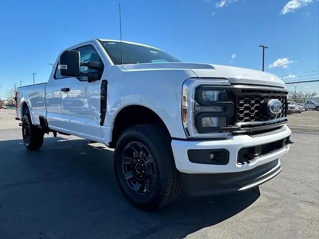 2025 Ford F-350 XL