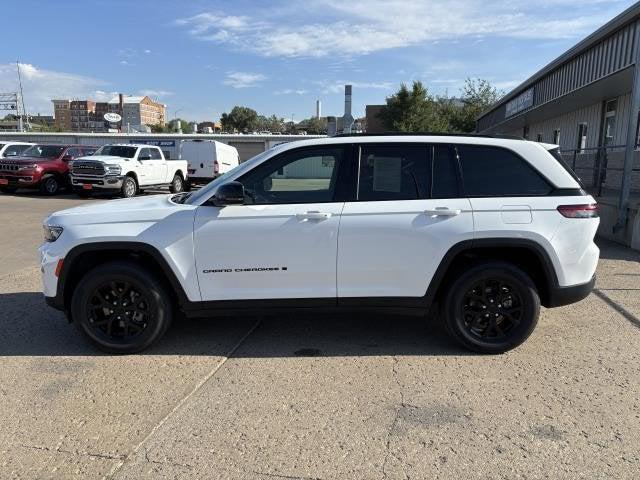 2024 Jeep Grand Cherokee Altitude 4x4 2024 Jeep Grand Cherokee Altitude 4x4