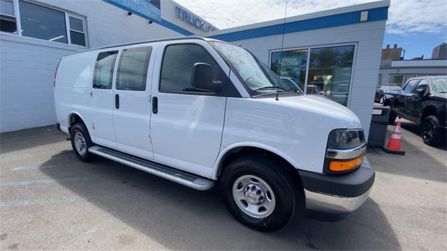 2024 Chevrolet Express Cargo Van RWD 2500 Regular Wheelbase WT