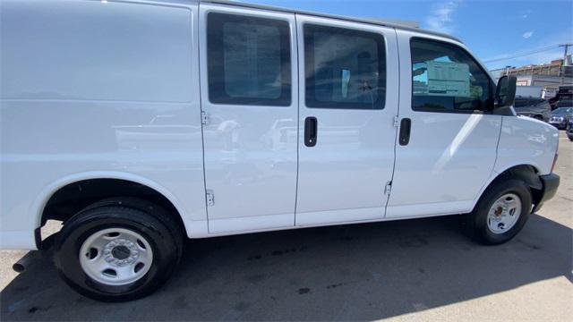 2024 Chevrolet Express Cargo Van RWD 2500 Regular Wheelbase WT
