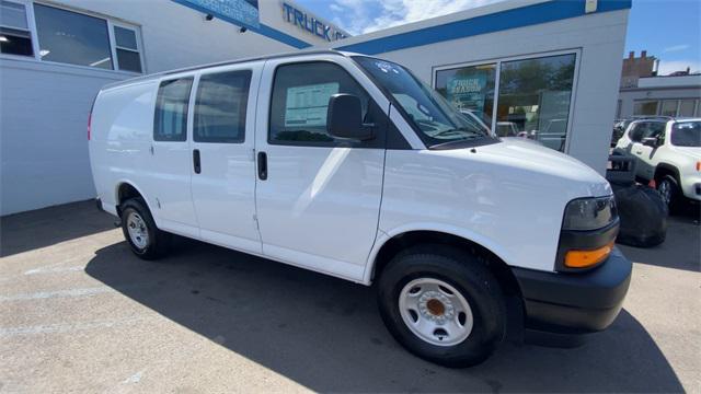 2024 Chevrolet Express Cargo Van RWD 2500 Regular Wheelbase WT