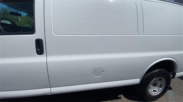 2024 Chevrolet Express Cargo Van RWD 2500 Regular Wheelbase WT