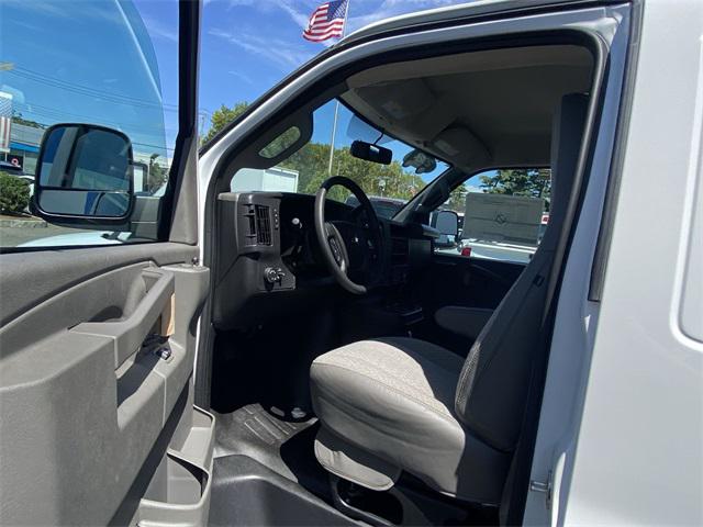 2024 Chevrolet Express Cargo Van RWD 2500 Regular Wheelbase WT