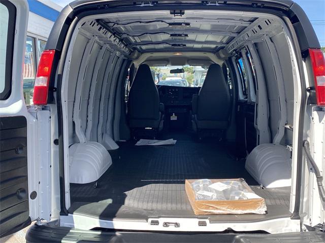 2024 Chevrolet Express Cargo Van RWD 2500 Regular Wheelbase WT