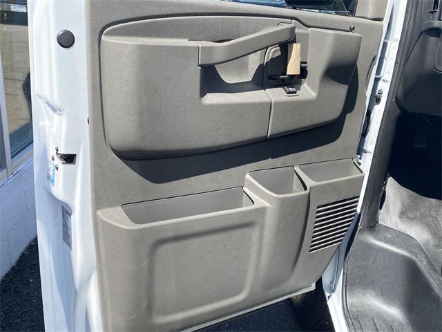 2024 Chevrolet Express Cargo Van RWD 2500 Regular Wheelbase WT