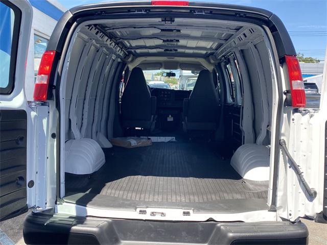 2024 Chevrolet Express Cargo Van RWD 2500 Regular Wheelbase WT