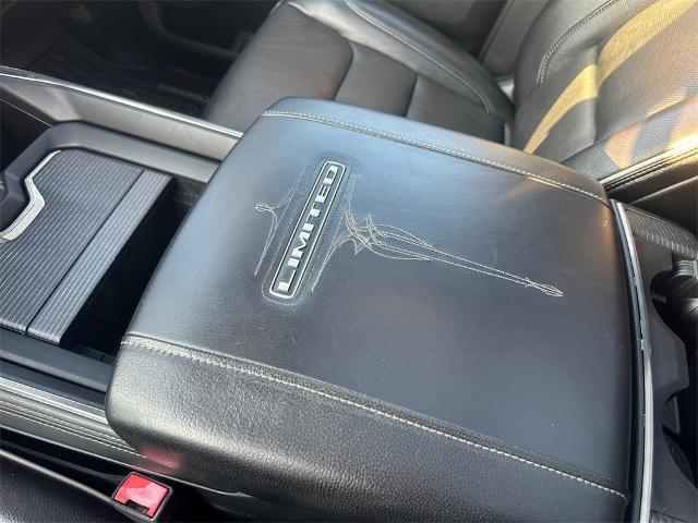 2019 Ram 1500 Limited Crew Cab 4x4 57 Box