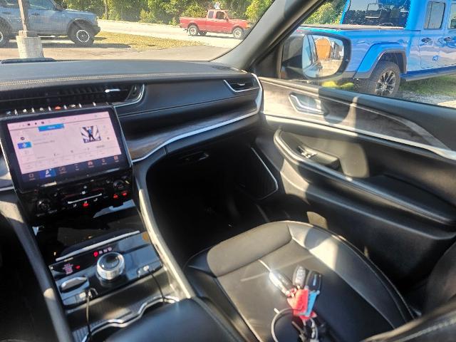 2024 Jeep Grand Cherokee Base