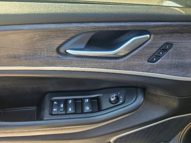 2024 Jeep Grand Cherokee Base