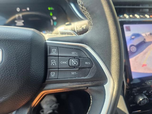 2024 Jeep Grand Cherokee Base