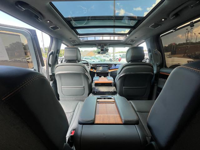 2022 Jeep Grand Wagoneer Series III 4x4
