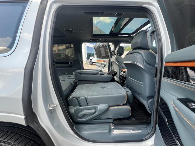 2022 Jeep Grand Wagoneer Series III 4x4
