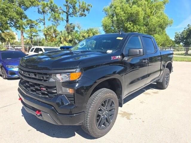 2025 Chevrolet Silverado 1500 4WD Crew Cab Short Bed Custom Trail Boss
