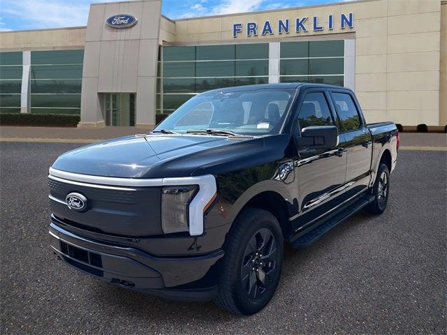 2025 Ford F-150 Lightning Flash