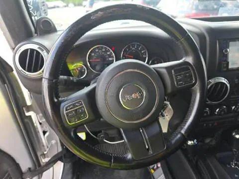 2012 Jeep Wrangler Unlimited Sahara