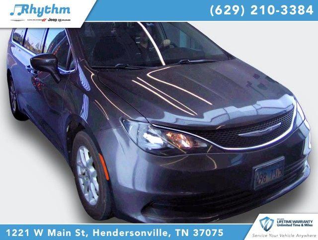 2017 Chrysler Pacifica Touring