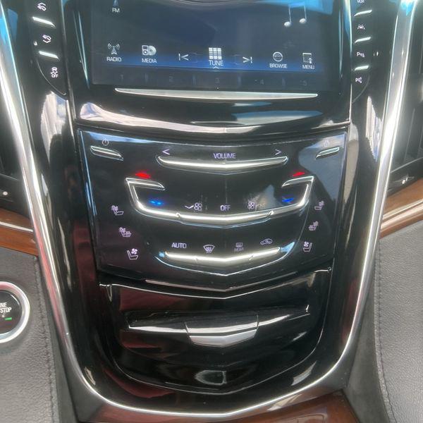 2017 Cadillac Escalade Premium Luxury