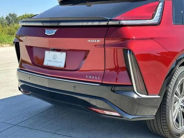 2026 Cadillac iQ Luxury AWD