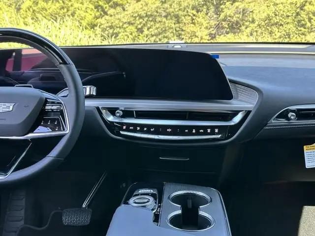 2026 Cadillac iQ Luxury AWD