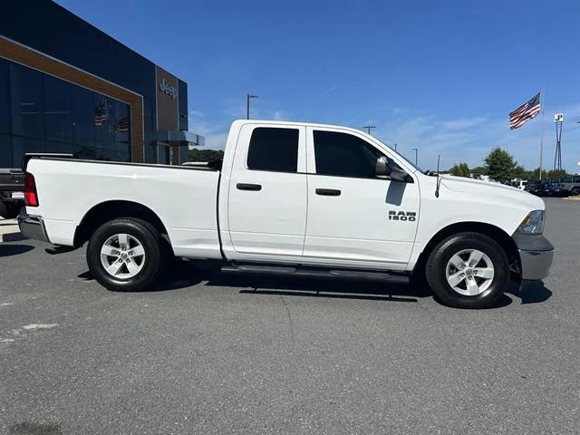2018 RAM 1500 Tradesman Quad Cab 4x2 64 Box