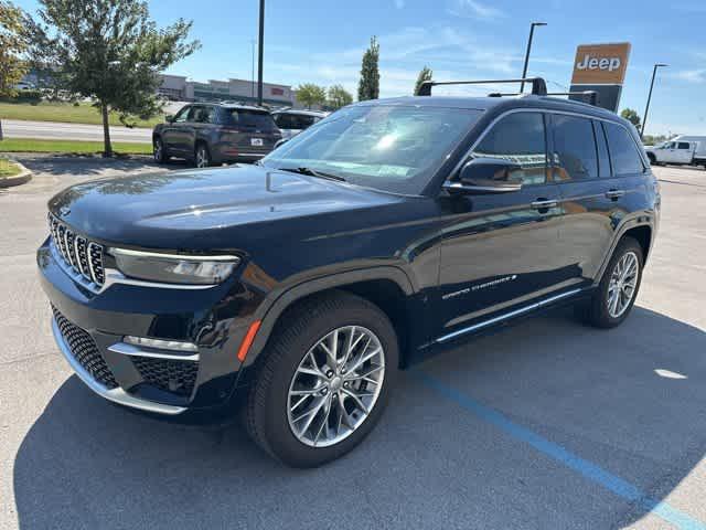 2022 Jeep Grand Cherokee Summit 4x4