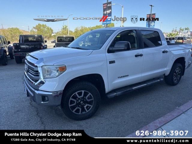 2015 Toyota Tundra SR5 5.7L V8