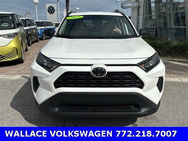 2019 Toyota RAV4 LE