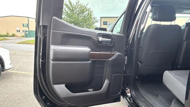 2020 GMC Sierra 1500 4WD Crew Cab Short Box SLE