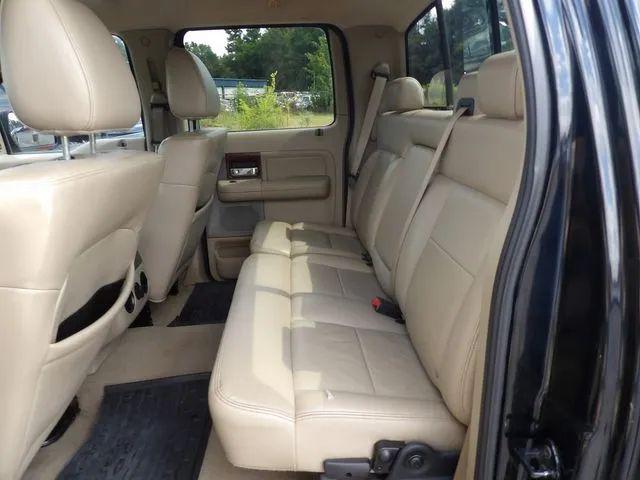 2005 Ford F-150 LARIAT