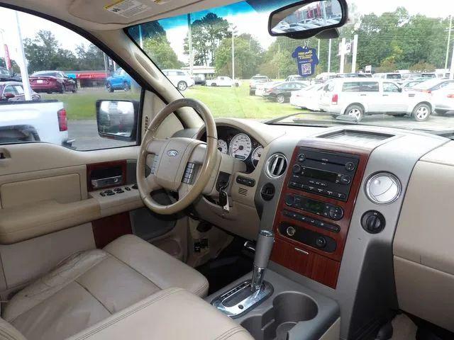 2005 Ford F-150 LARIAT