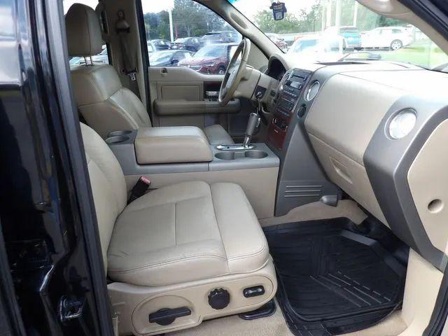 2005 Ford F-150 LARIAT