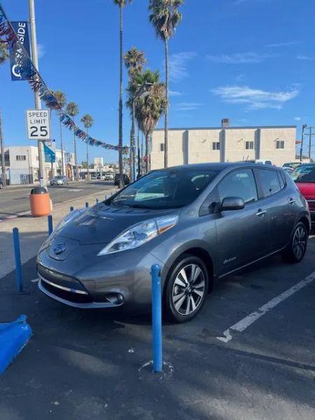 2015 Nissan LEAF SL
