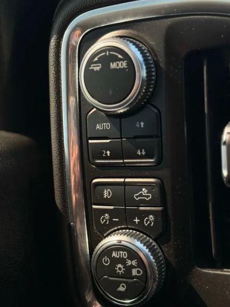 2022 GMC Sierra 3500HD 4WD Crew Cab Standard Bed AT4