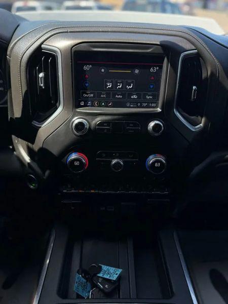 2022 GMC Sierra 3500HD 4WD Crew Cab Standard Bed AT4
