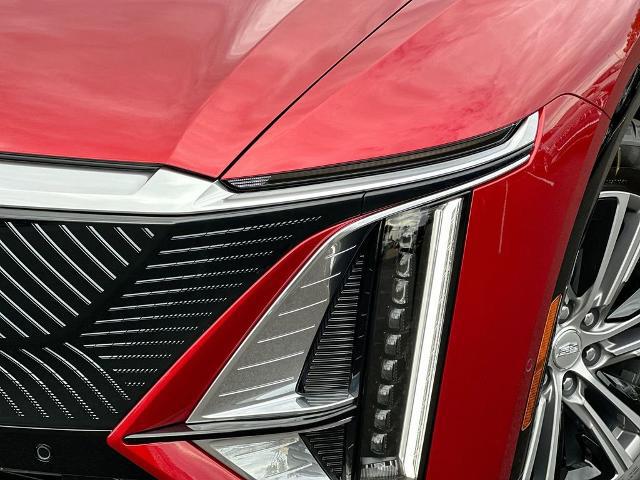 2026 Cadillac iQ Luxury AWD