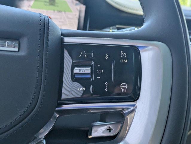 2025 Land Rover Range Rover P615 SV