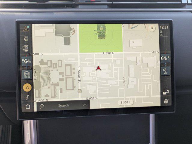2025 Land Rover Range Rover P615 SV