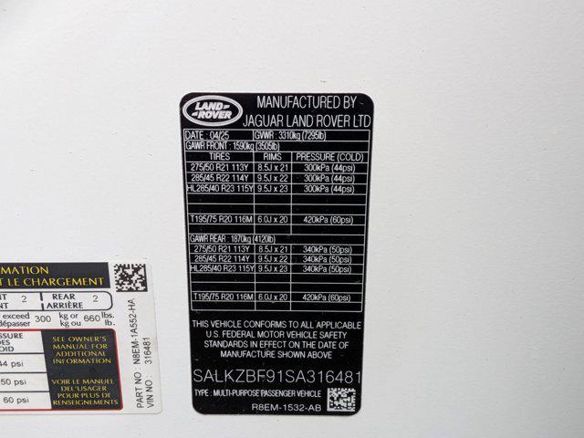 2025 Land Rover Range Rover P615 SV