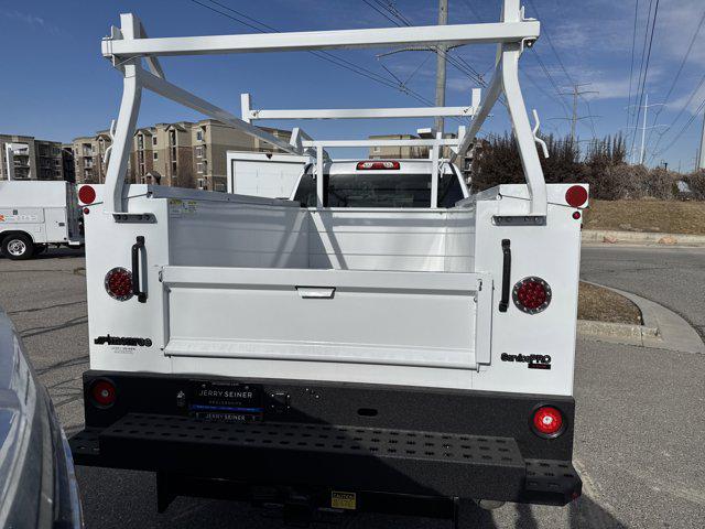 2025 GMC Sierra 2500HD 4WD Regular Cab Long Bed Pro